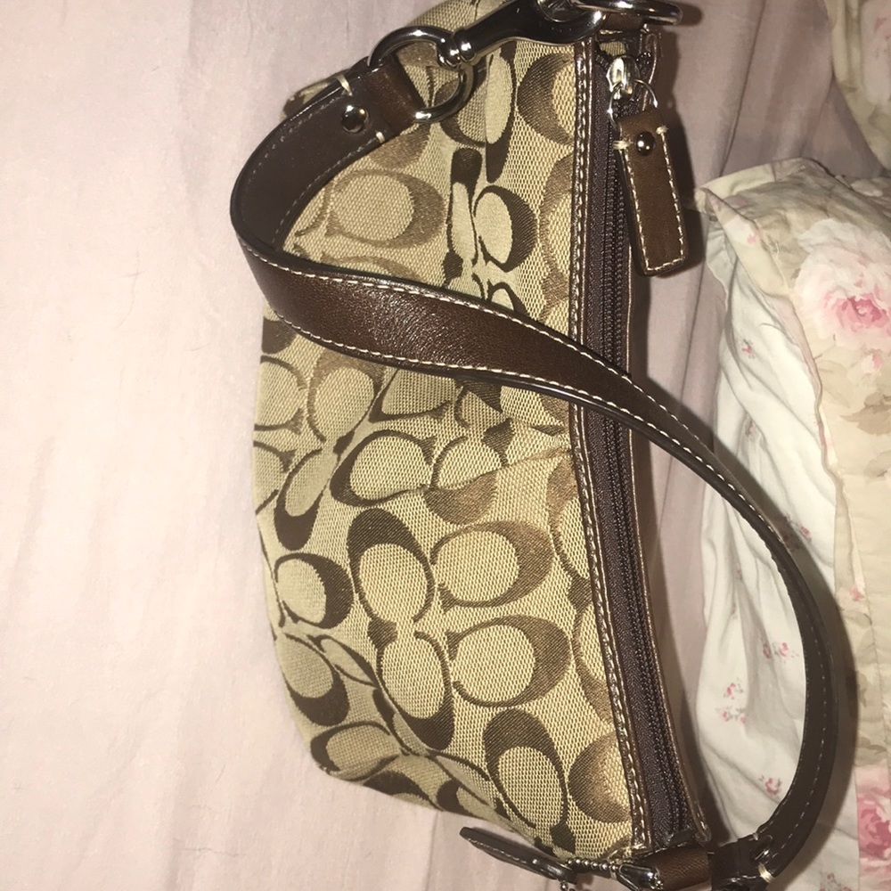 Coach signature small bag